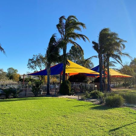 Paradise Lakes Motel Shepparton Esterno foto